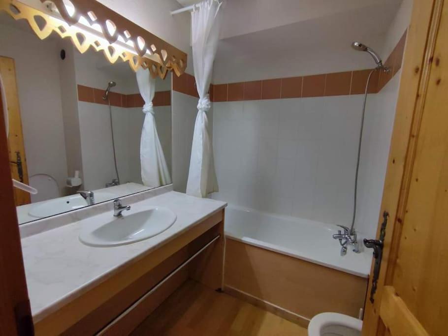 Samoens Residence Grand Tetras 4 Personnes Piscine Ngoại thất bức ảnh